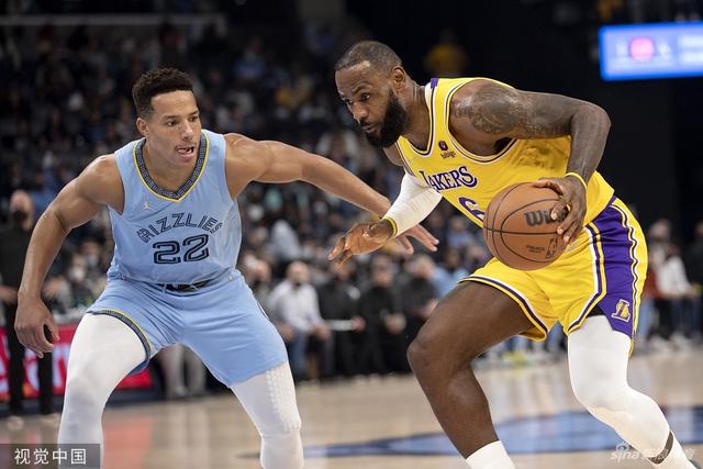 美国大选 运动员支持哈里斯还是特朗普？