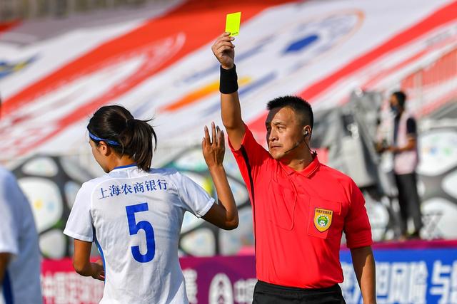 费尔德三双北控力克山西4连胜 江苏大胜同曦